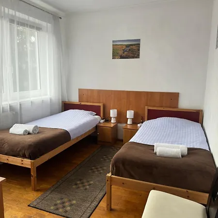 I Pod Wyciagiem Карпач